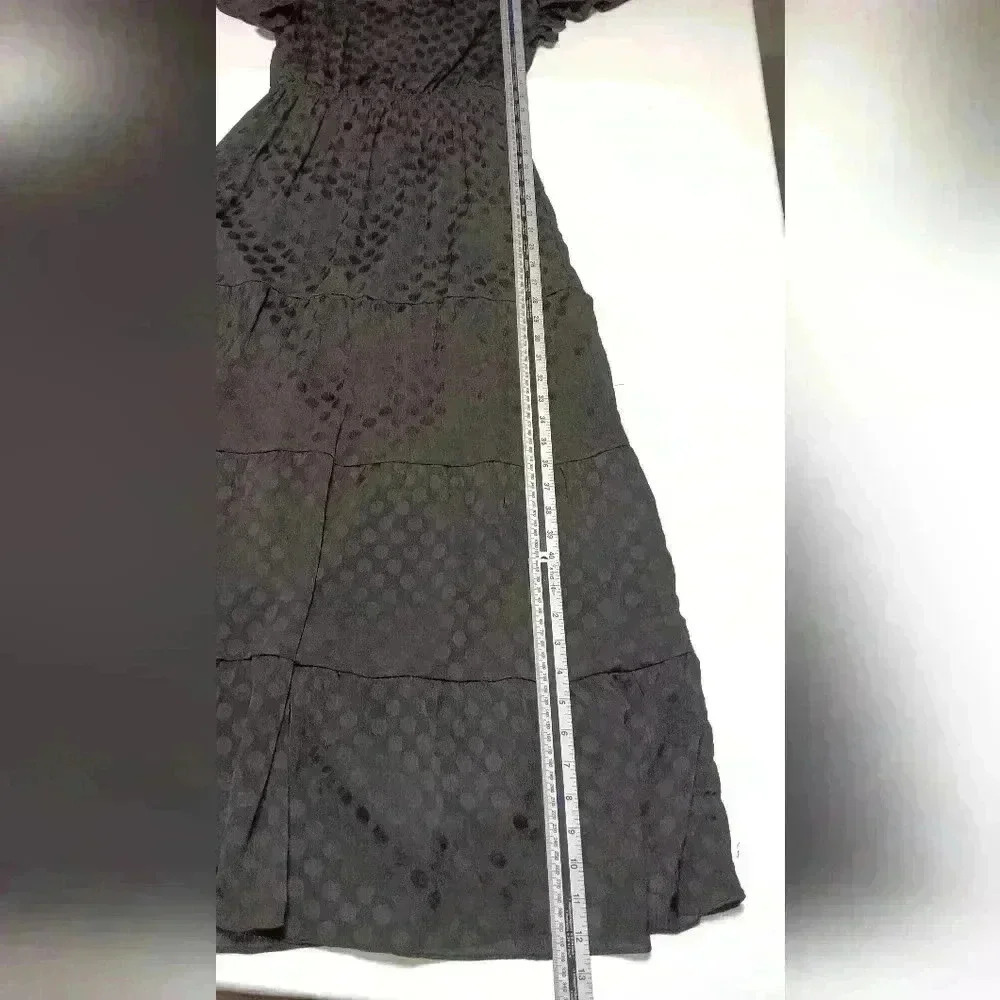 Max Studio Short Sleeve Maxi Dress.  Ladies size S - Picture 4 of 8